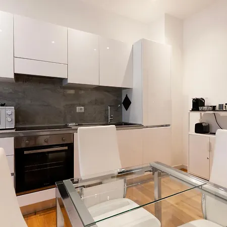 Youhosty - Falcone 7 Apartament Mediolan